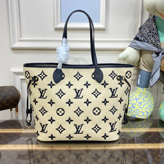 Louis Vuitton Neverfull MM Tote Bag - LB176