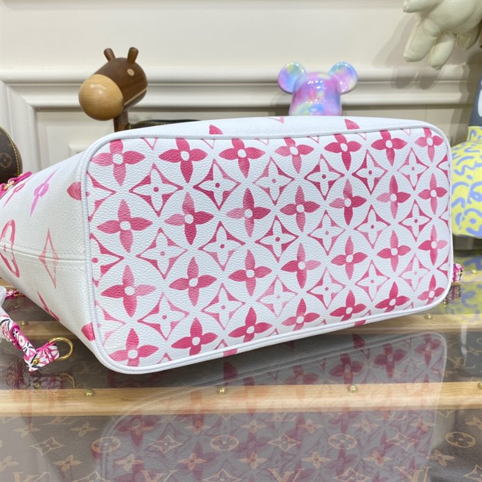 Louis Vuitton Neverfull MM Tote Bag - LB177