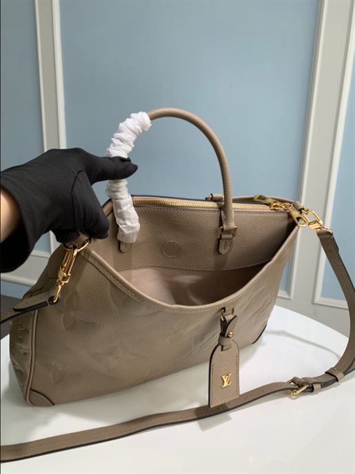 Louis Vuitton Trianon MM Bag - LB146