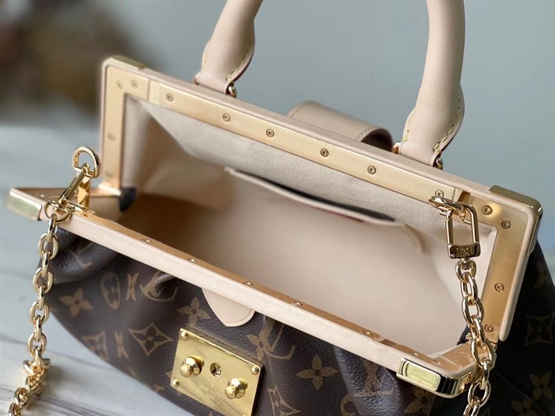 Monogram Clutch Bag - LB190