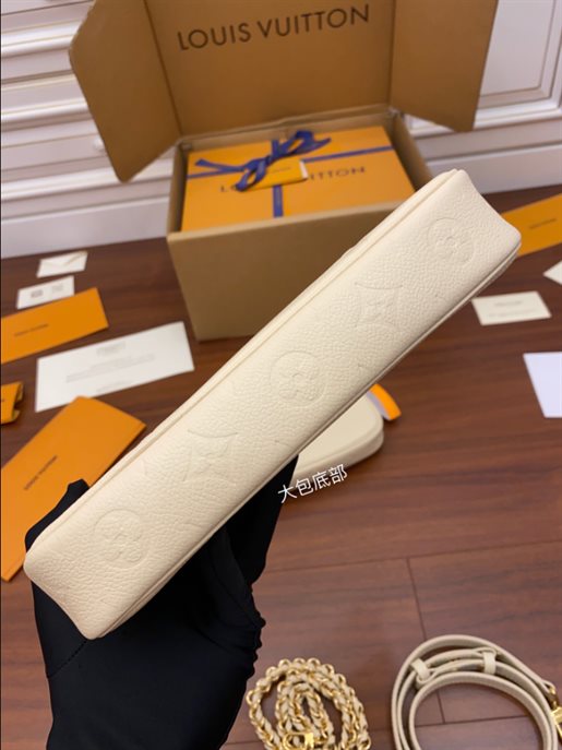 Multi Pochette Accessoires Bag - LB199