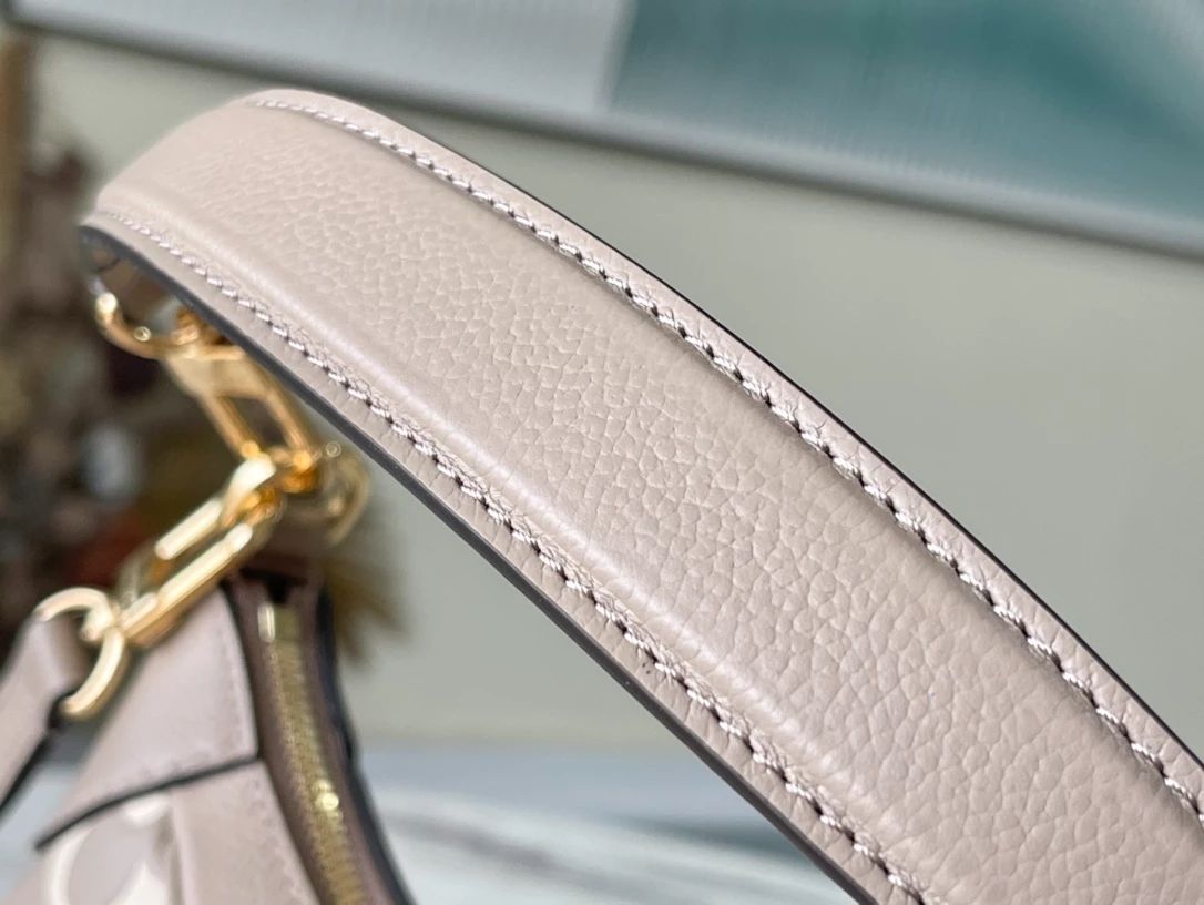 Bagatelle Bicolor Monogram Empreinte Leather - LB310