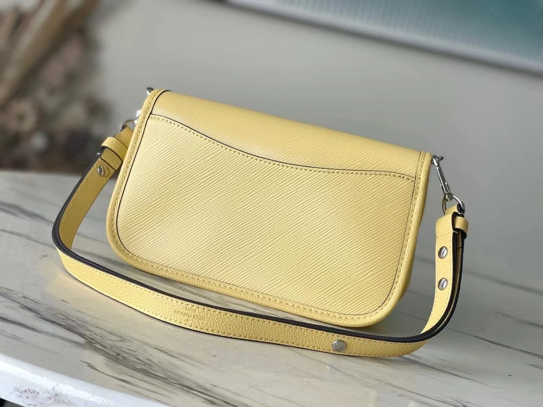 Buci Epi Leather Bag - LB275