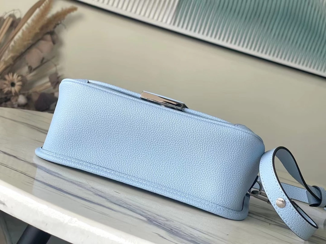Buci Epi Leather Bag - LB277
