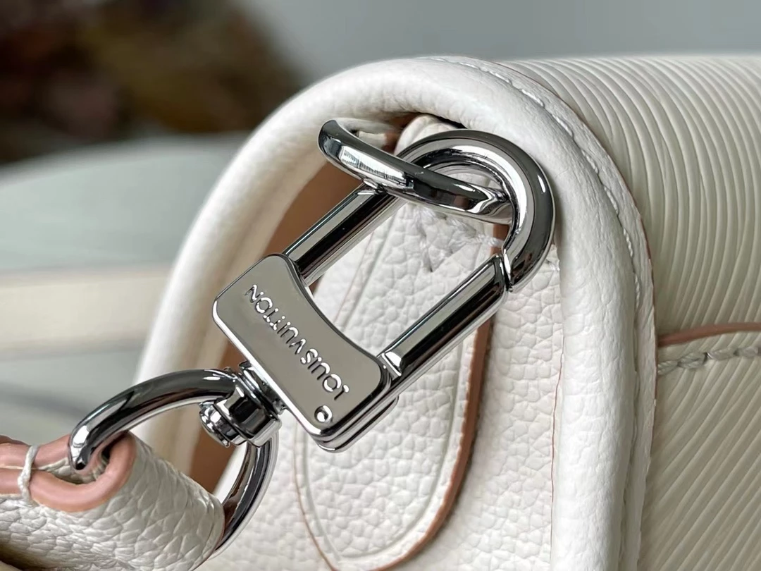 Buci Epi Leather Bag - LB278