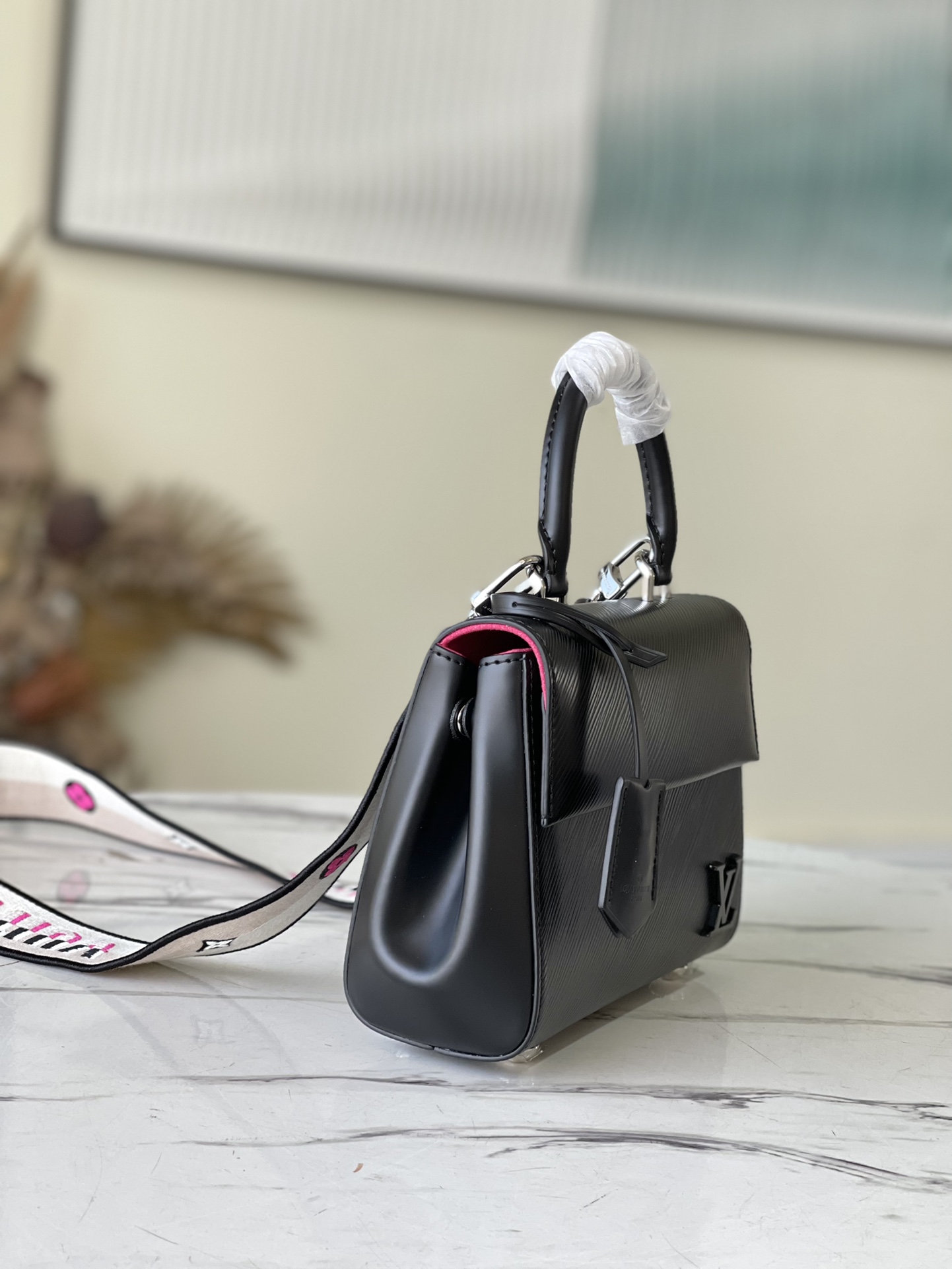 Cluny Mini Epi Leather Bag - LB285