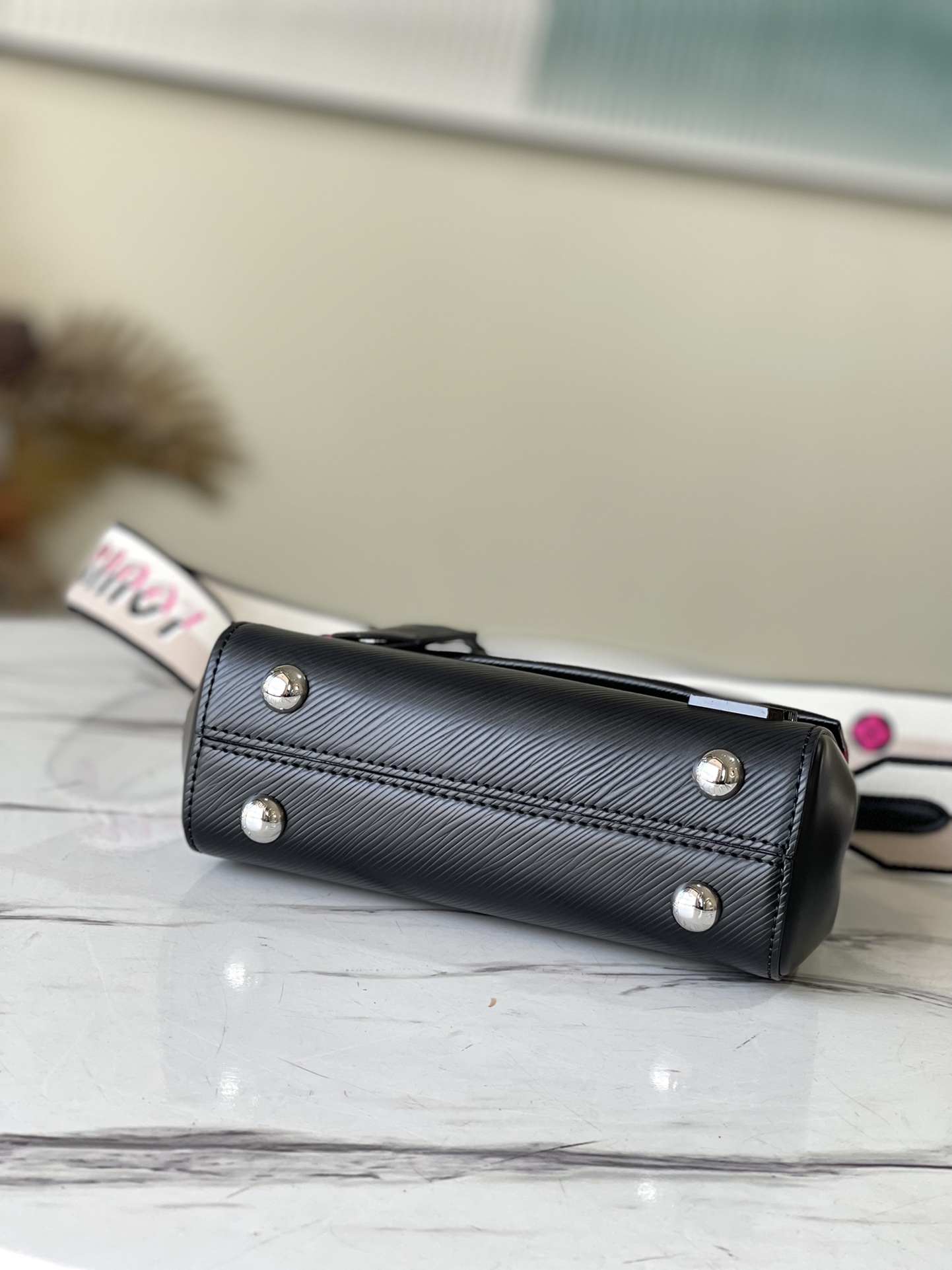 Cluny Mini Epi Leather Bag - LB285