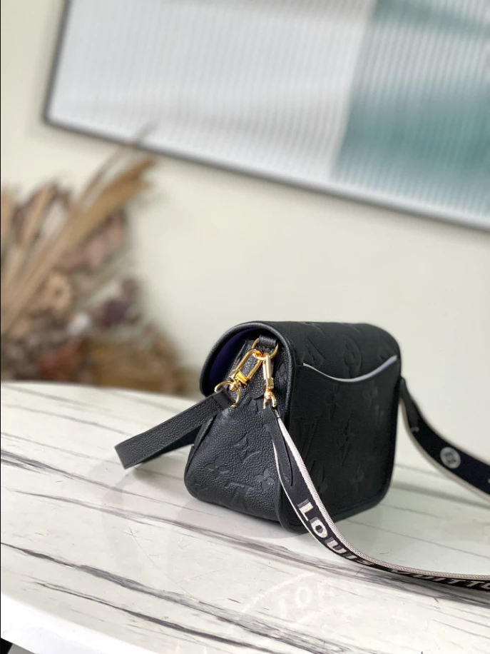 Diane Monogram Empreinte Leather Bag - LB303