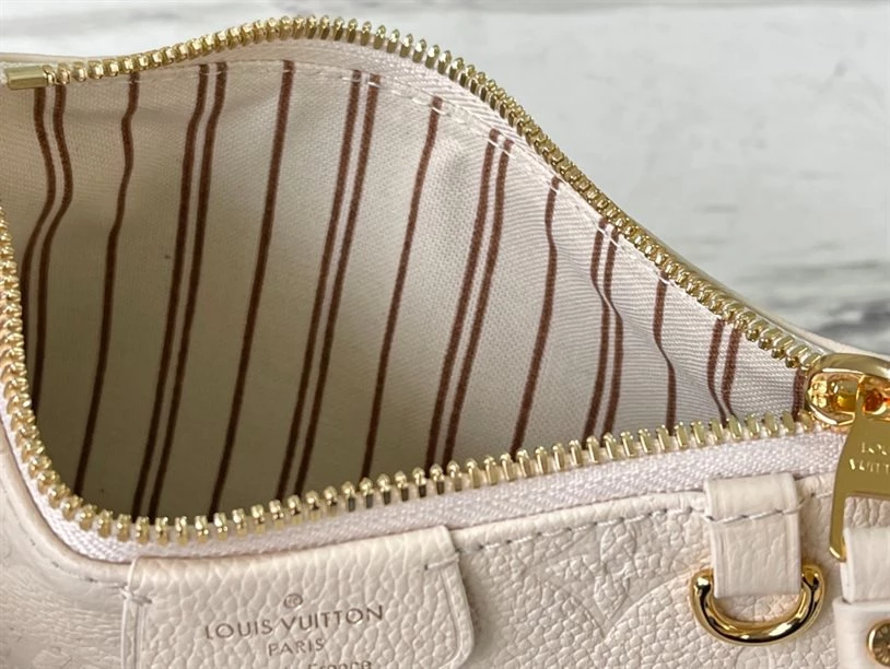 Easy Pouch On Strap Monogram Empreinte Leather - LB221