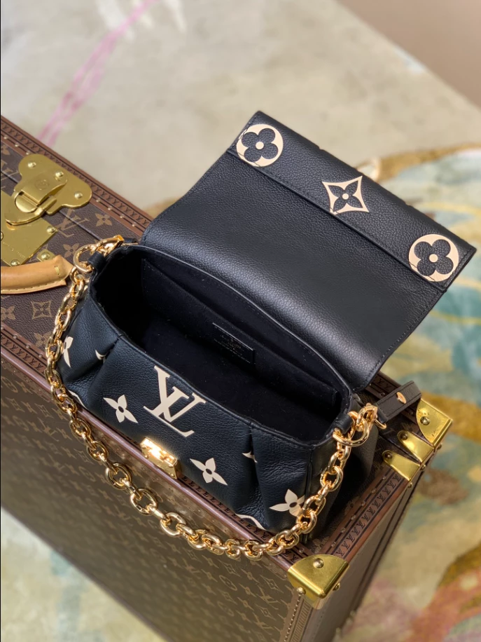 Favorite Monogram Empreinte Leather - LB224