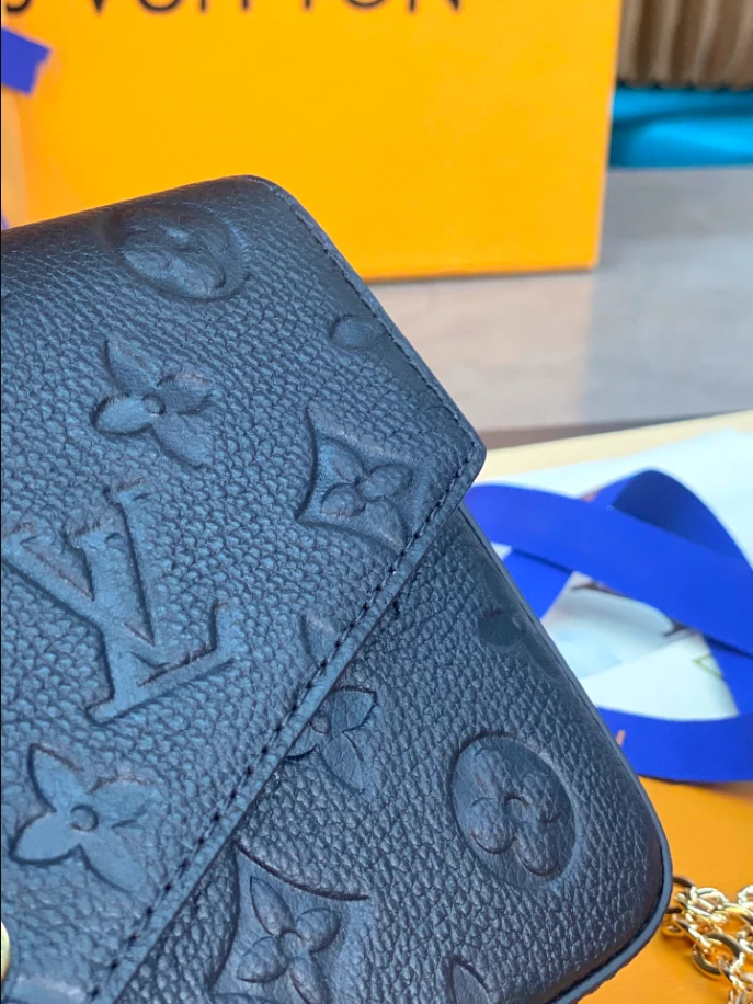 Pochette Félicie Monogram Empreinte Leather - LB247