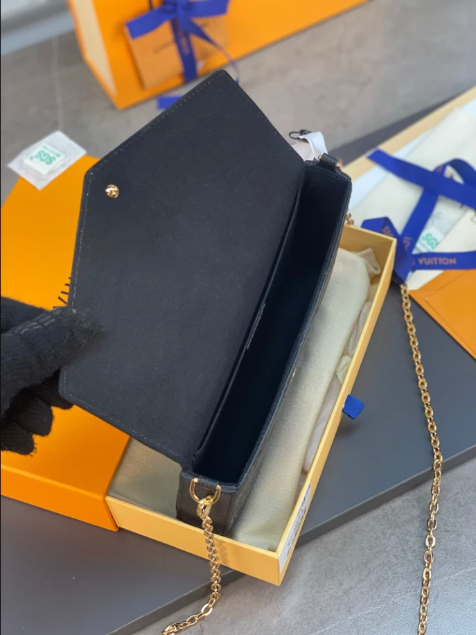 Pochette Félicie Monogram Empreinte Leather - LB247