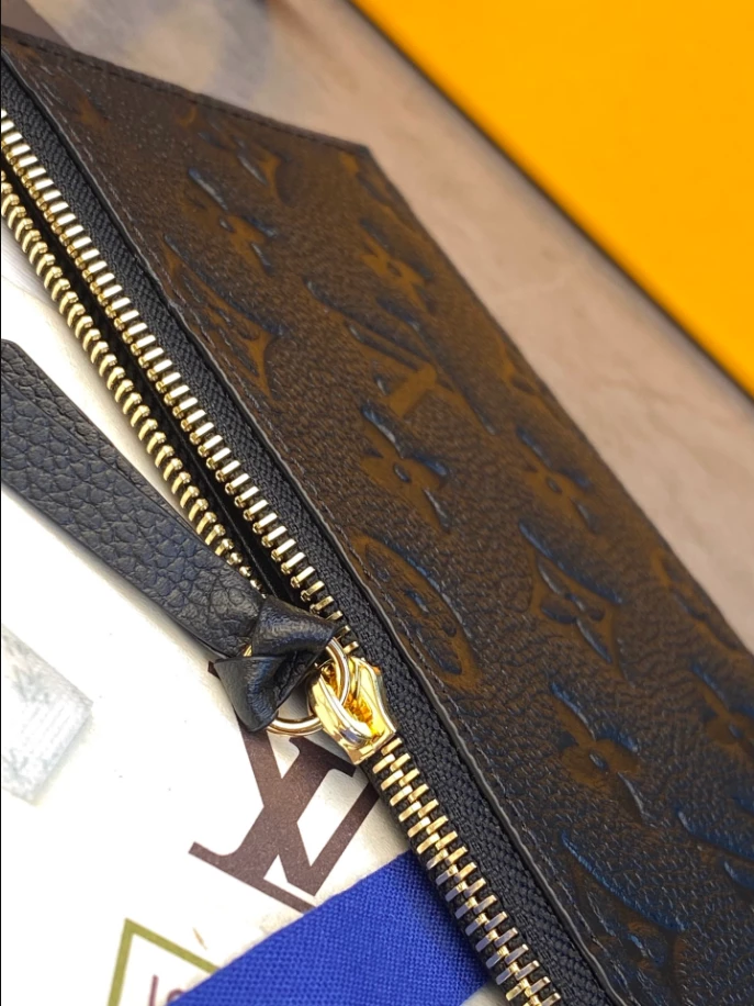 Pochette Félicie Monogram Empreinte Leather - LB247