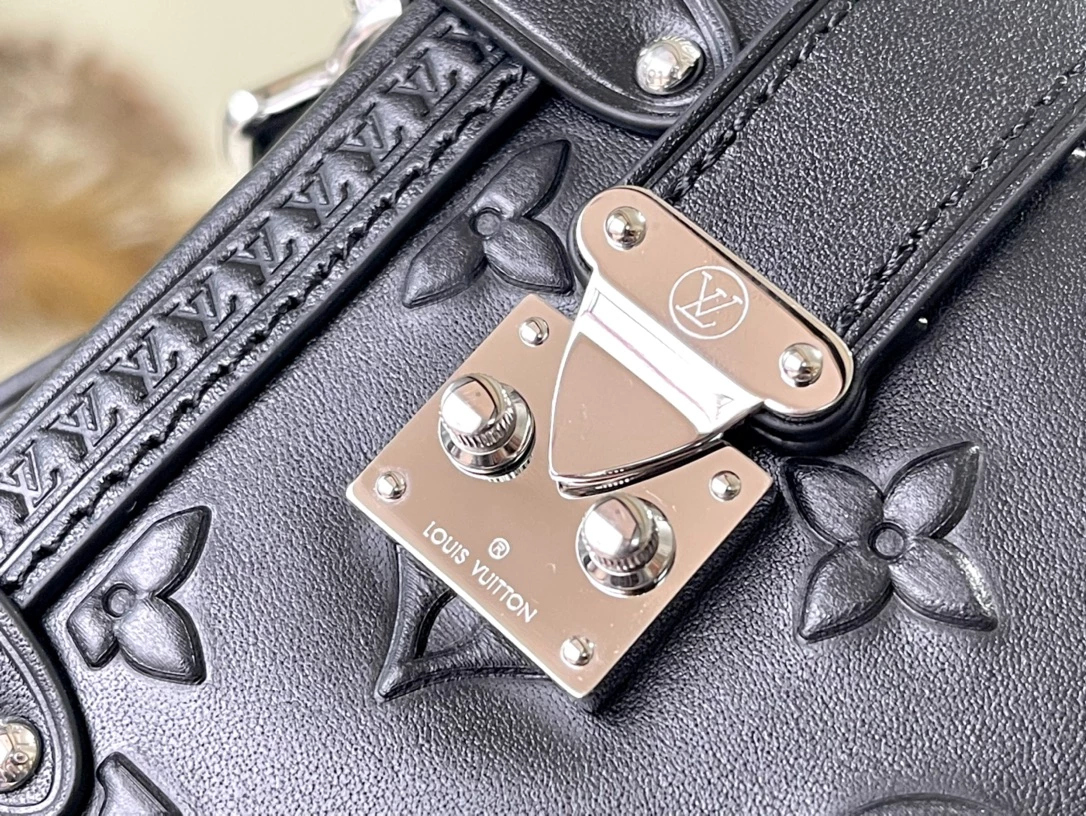 LV Side Trunk Fashion Leather - LB295