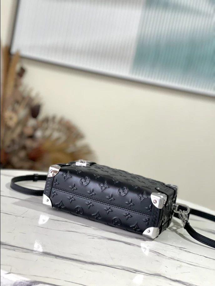 LV Side Trunk Fashion Leather - LB295