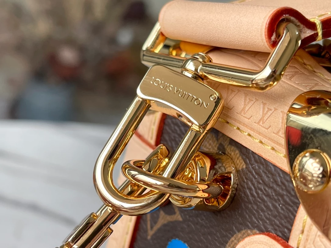 LV x YK Side Trunk Monogram Canvas - LB296