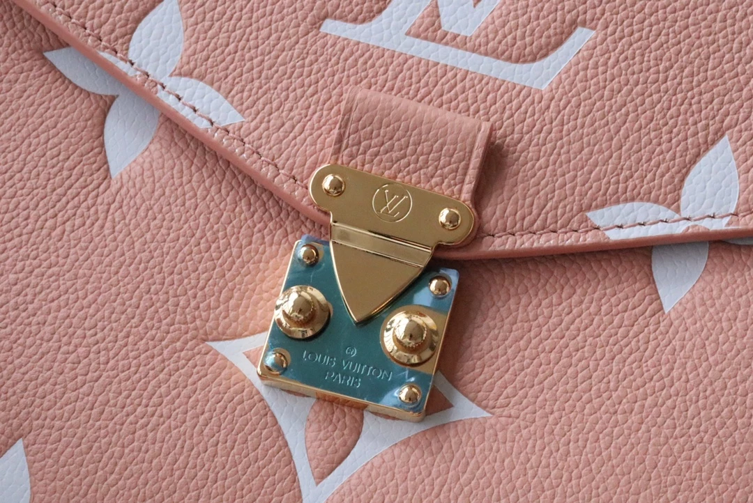 Metis Pochette Bicolor Monogram Empreinte Leather - LB282