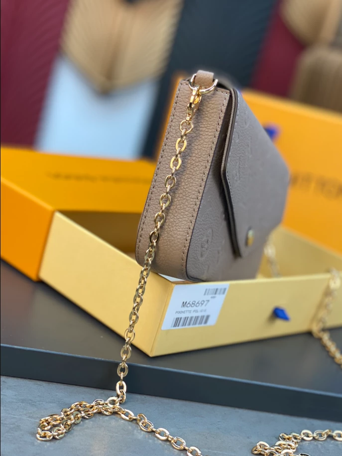 Pochette Félicie Monogram Empreinte Leather - LB249