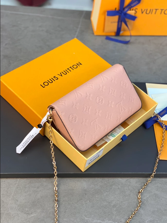 Pochette Félicie Monogram Empreinte Leather - LB250