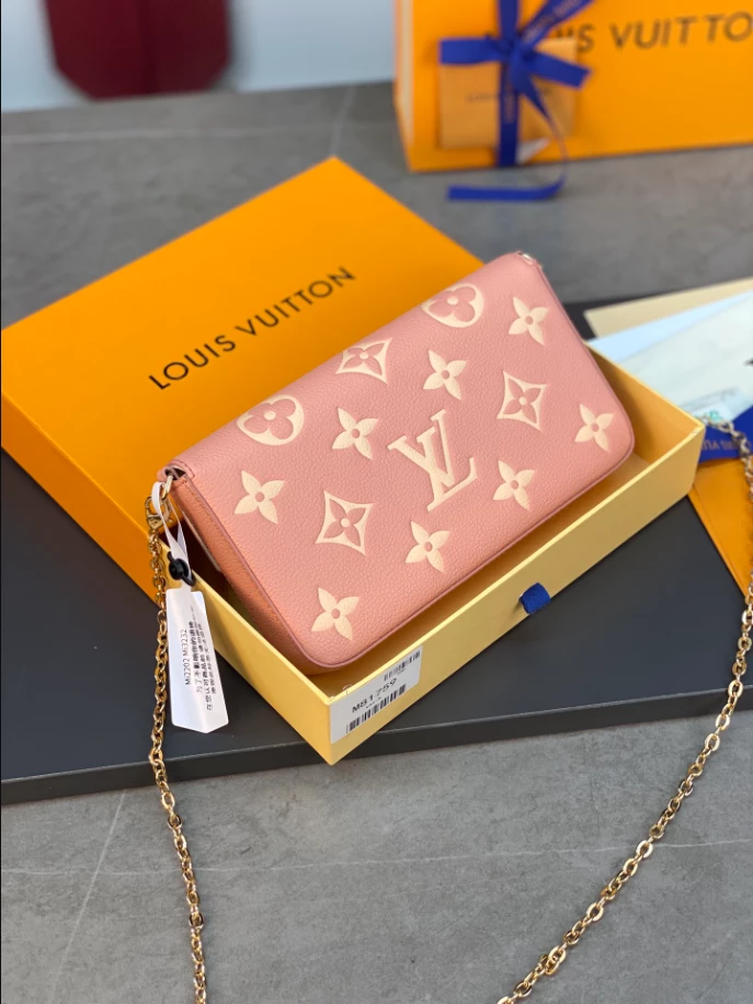 Pochette Félicie Monogram Empreinte Leather - LB257