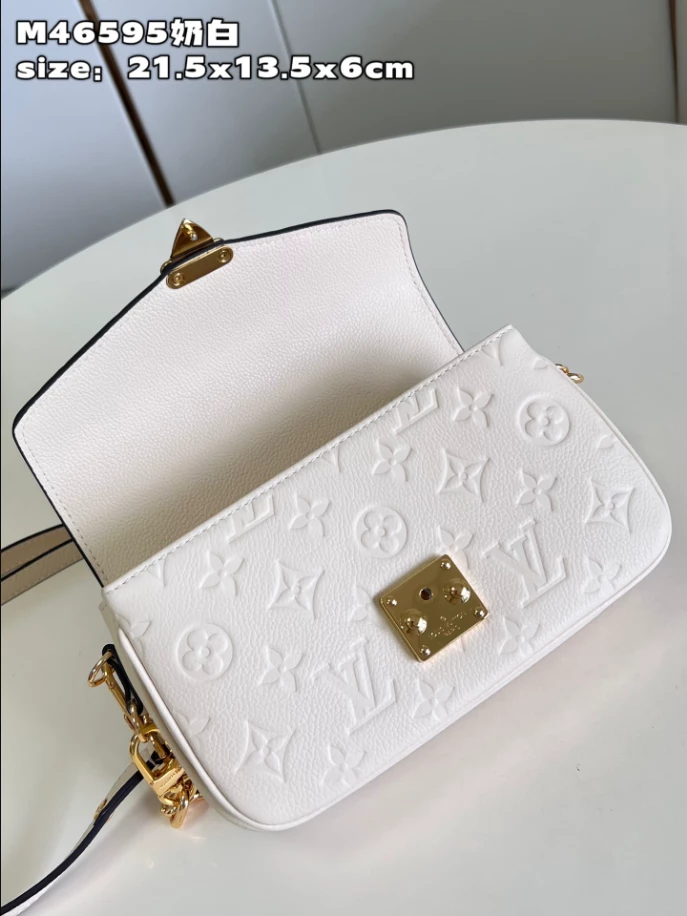 Pochette Métis East West Bag - LB269