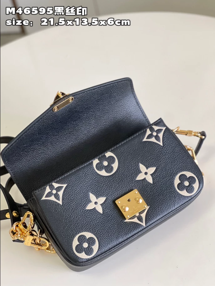 Pochette Métis East West Bag - LB271