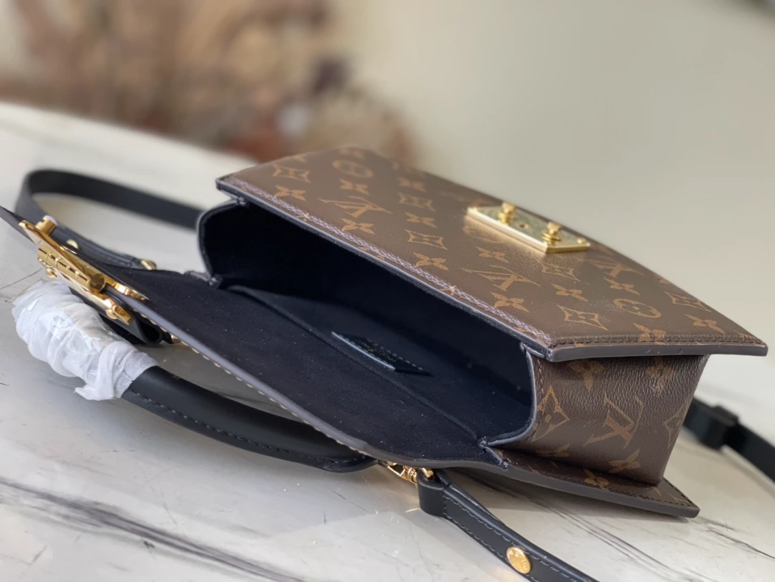 Tilsitt Autres Toiles Monogram Bag - LB294