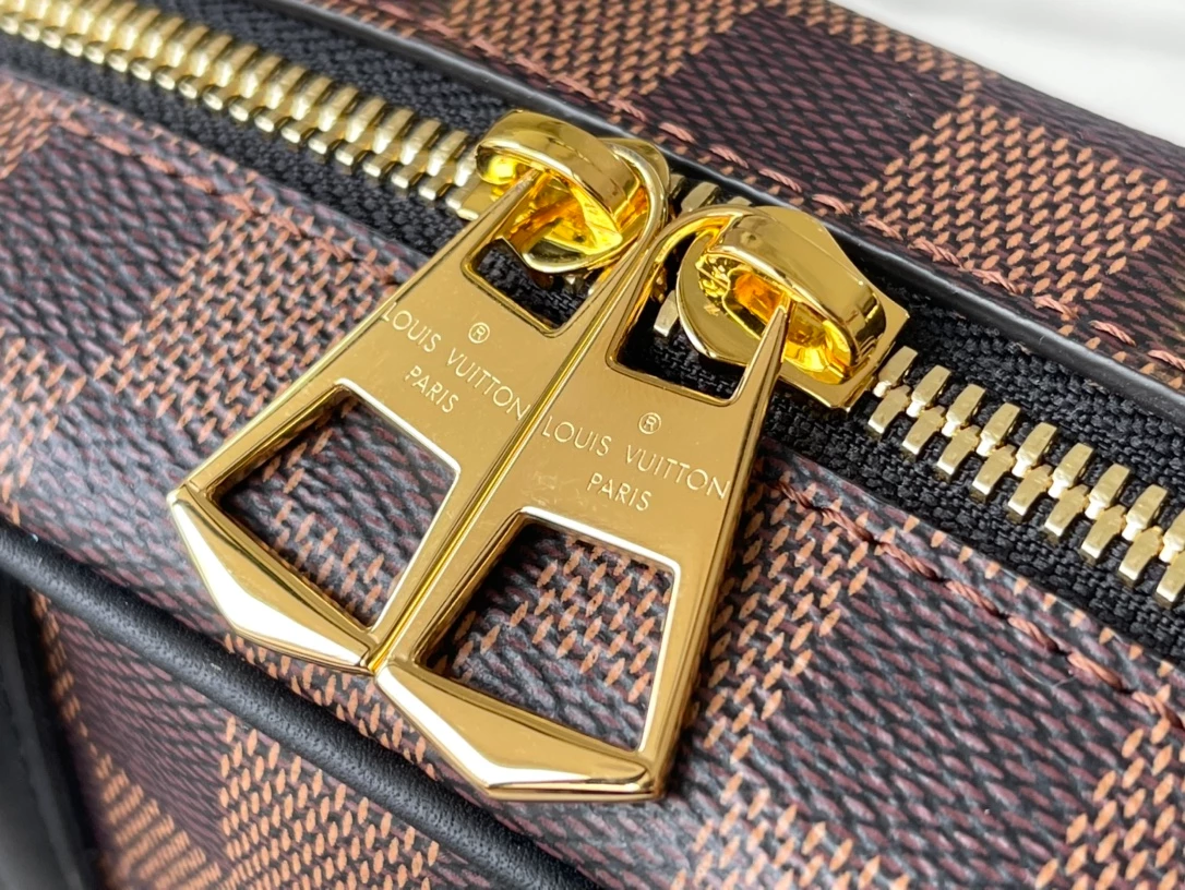 Valisette Souple BB Damier Ebene Canvas - LB230