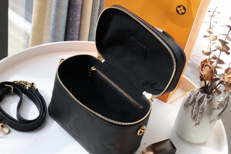 Vanity PM Other Monogram Canvas - LB210