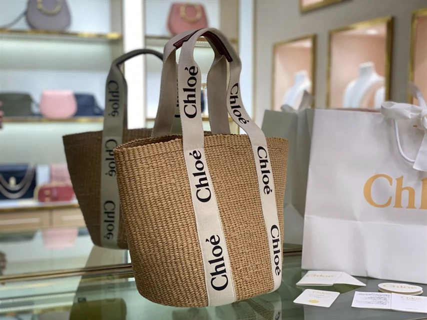 Chloé Large Woody Basket Bag - MB018