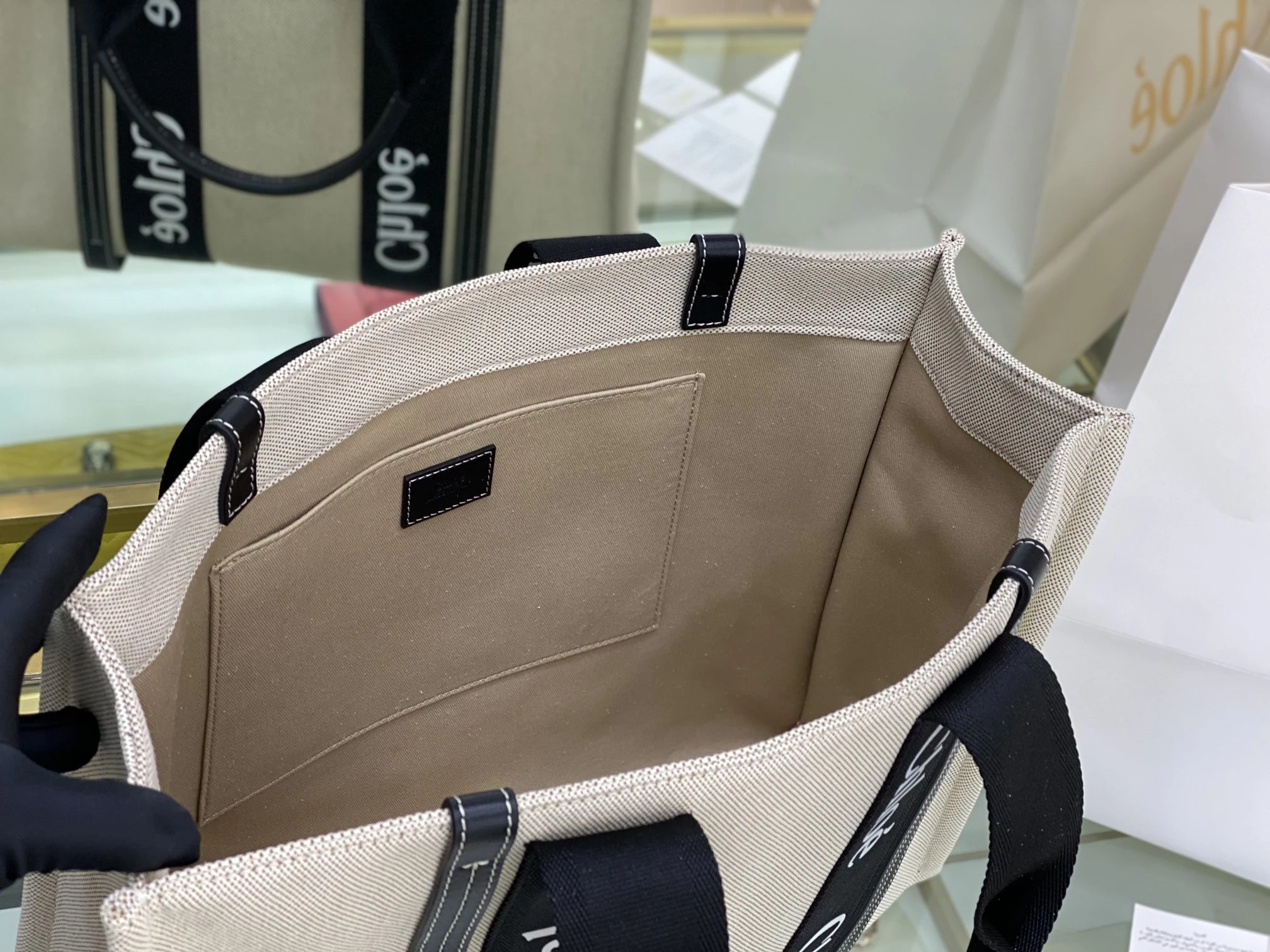Chloé Large Woody Tote Bag - MB034