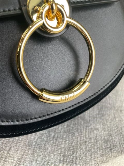 Chloé Small Tess Bag - MB023