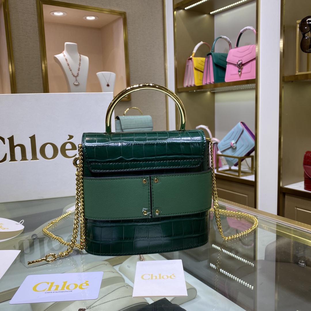 Chloé Small Aby Lock Bag in Green