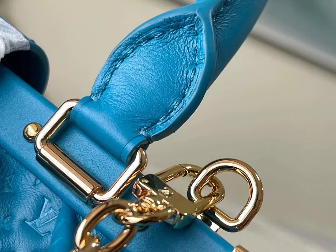 Louis Vuitton Monogram Clutch ‘Blue’