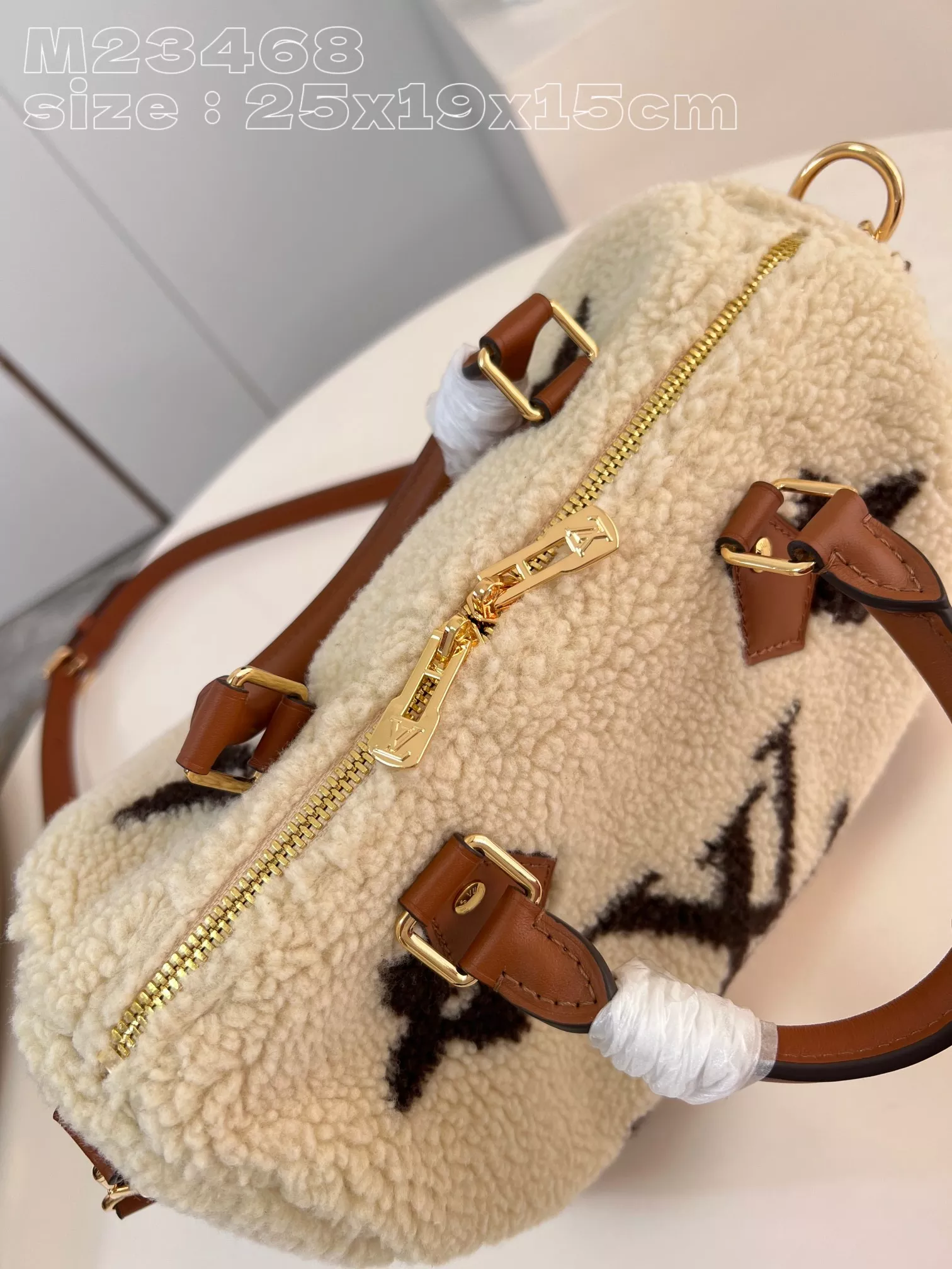 LV Ski Speedy Bandoulière 25 Cream/Brown