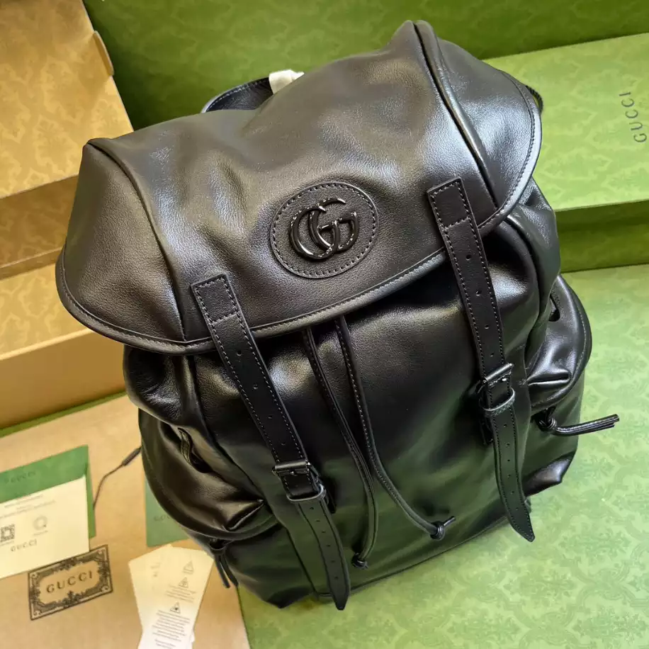 Backpack with Tonal Double G in Black Leather - GB252