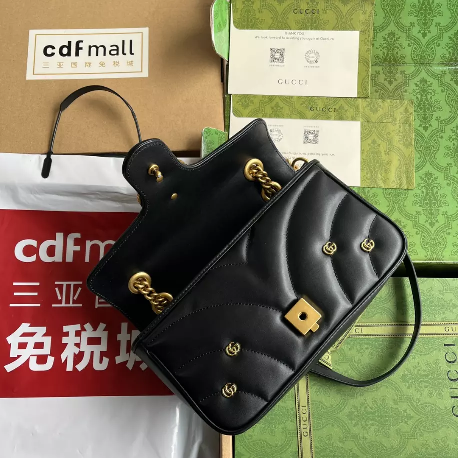 GG Marmont Small Shoulder Bag In Black Leather  - GB215