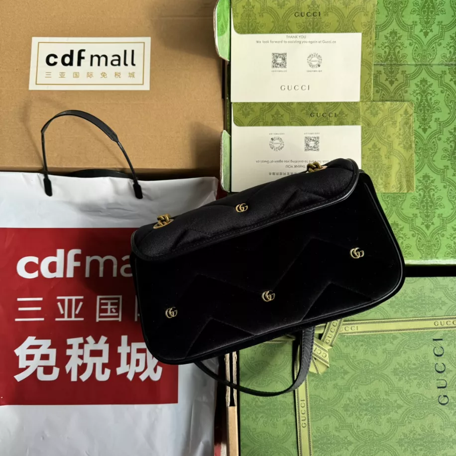 GG Marmont small shoulder bag in Black Velvet  - GB216