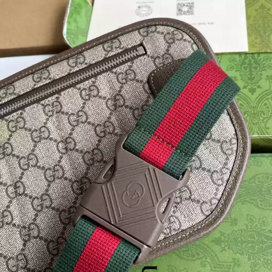 GG belt bag in beige and ebony GG Supreme - GB222