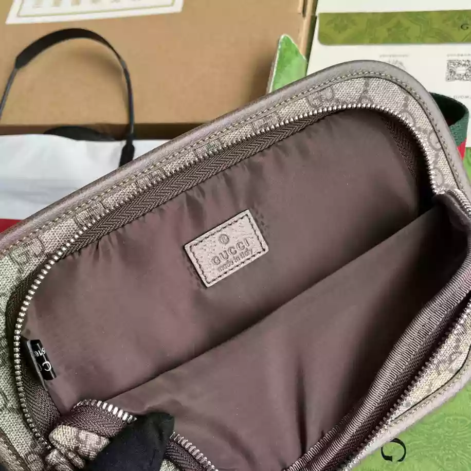 GG belt bag in beige and ebony GG Supreme - GB222