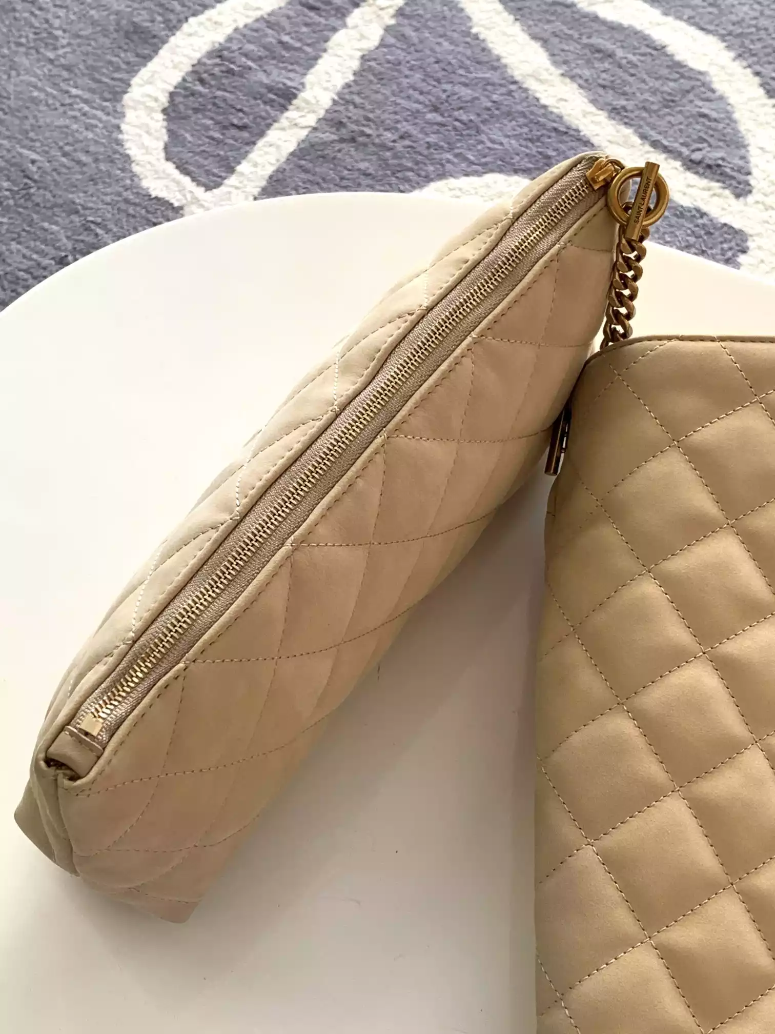 Icare Maxi Shopping Bag in Quilted Nubuck Suede - YB050