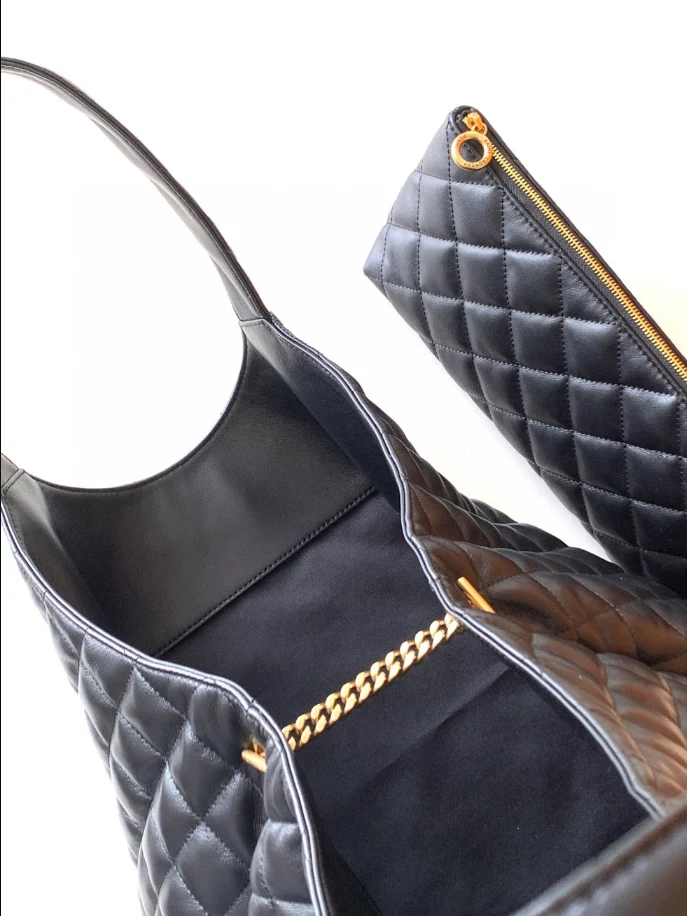 Icare Maxi Shopping Bag in Quilted Nubuck Suede - YB051