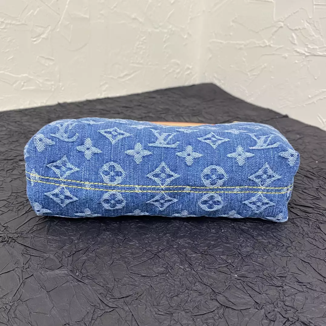 LV Remix Hills Pochette Monogram Denim