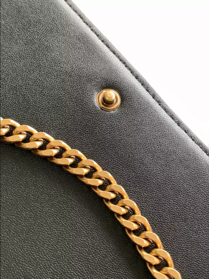 Lambskin Cassandre Chain Wallet - YB013