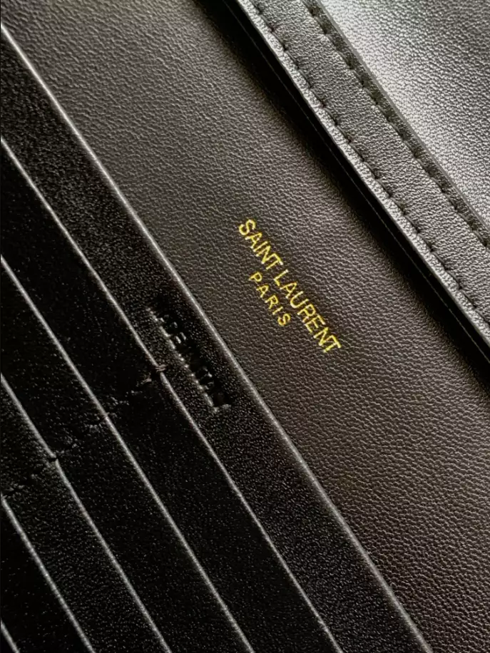 Lambskin Cassandre Chain Wallet - YB013