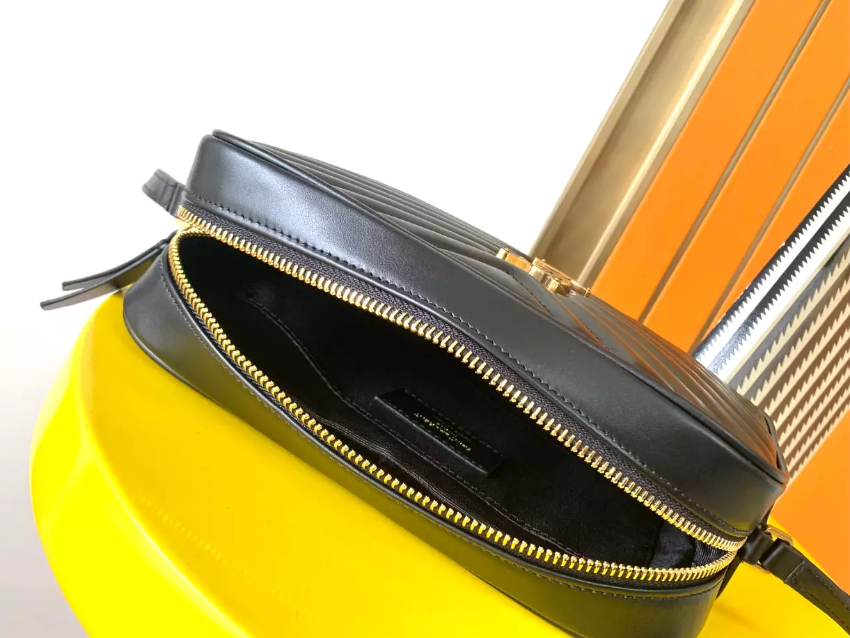 Lou in Quilted Leather Camera Bag - YB001