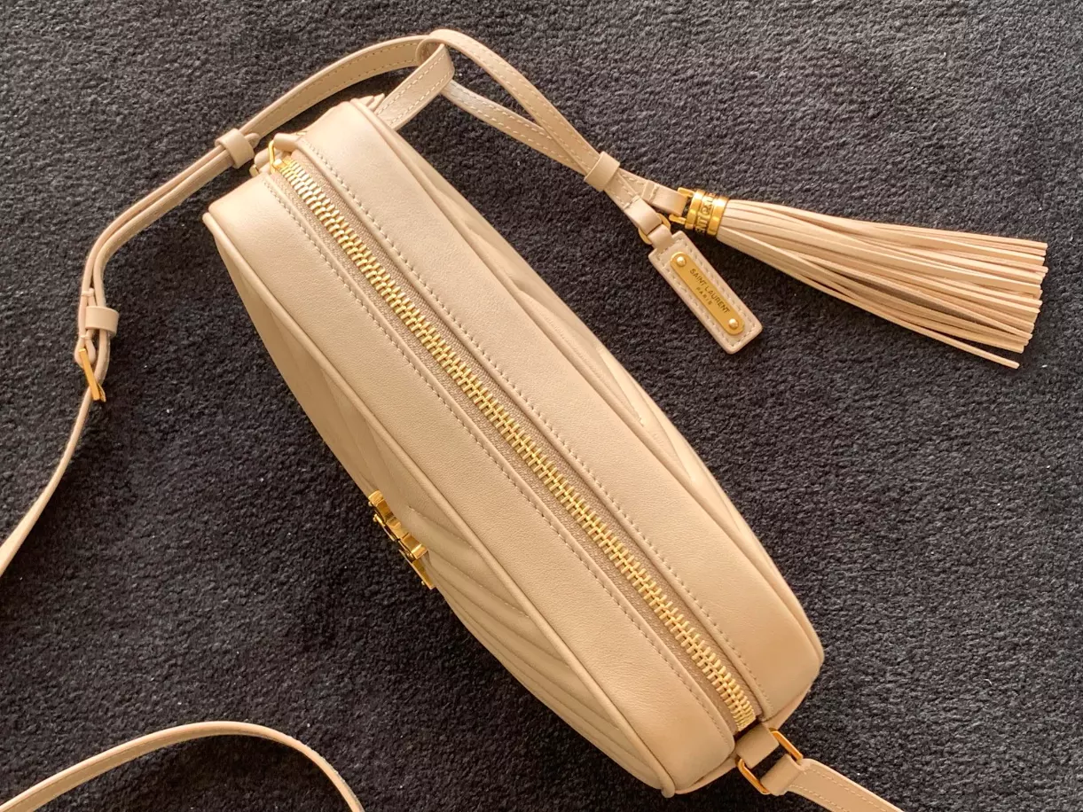 Lou in Quilted Leather Camera Bag - YB003