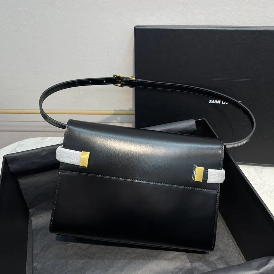 Manhattan Small Shoulder Bag in Box Saint Laurent - YB055