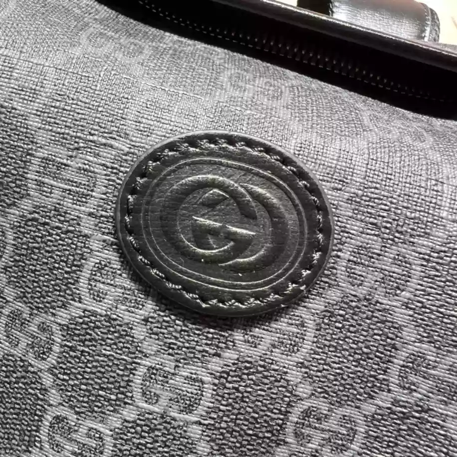 Medium Backpack with Interlocking G in Black GG Supreme - GB247