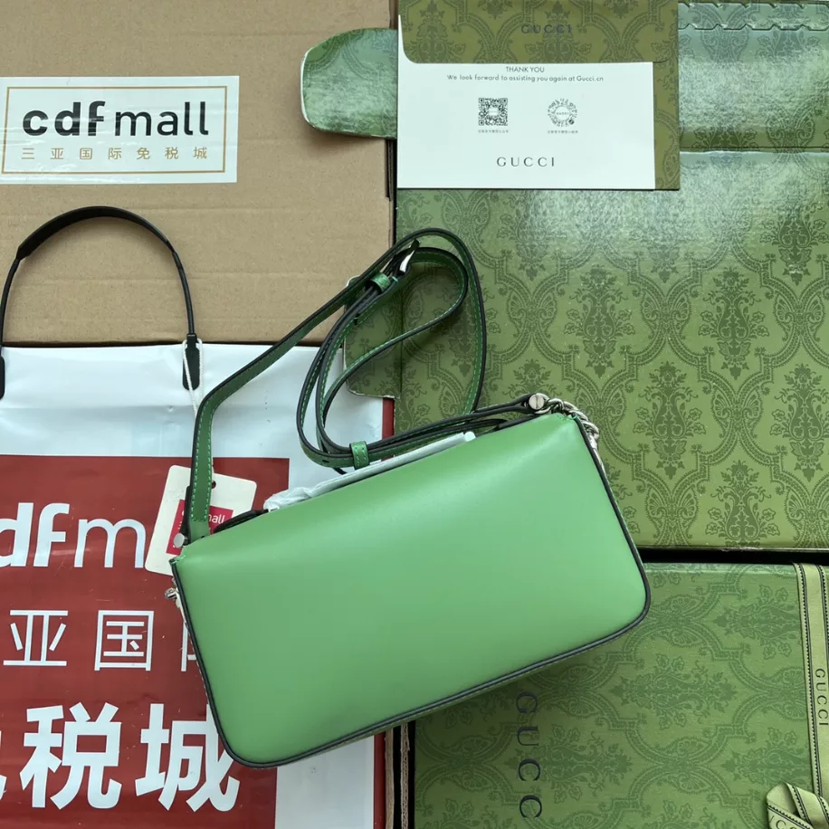 Petite GG Small Shoulder Bag  - GB230